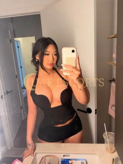 Charlotta photo 5 in Mainz: 21 years old, fat, grey, 65 kg, Large bust
