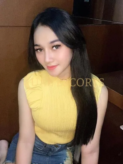 Chka photo 1 in Nottingham: 24 years old, asian, brown hair, 157 cm, 53 kg, Large bust