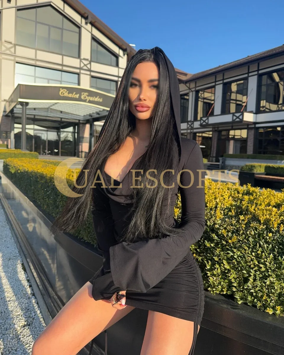 Констанзе фото 6 - Liverpool, 25 лет, стройная, черные волосы, 166 см, 59 кг, грудь Medium