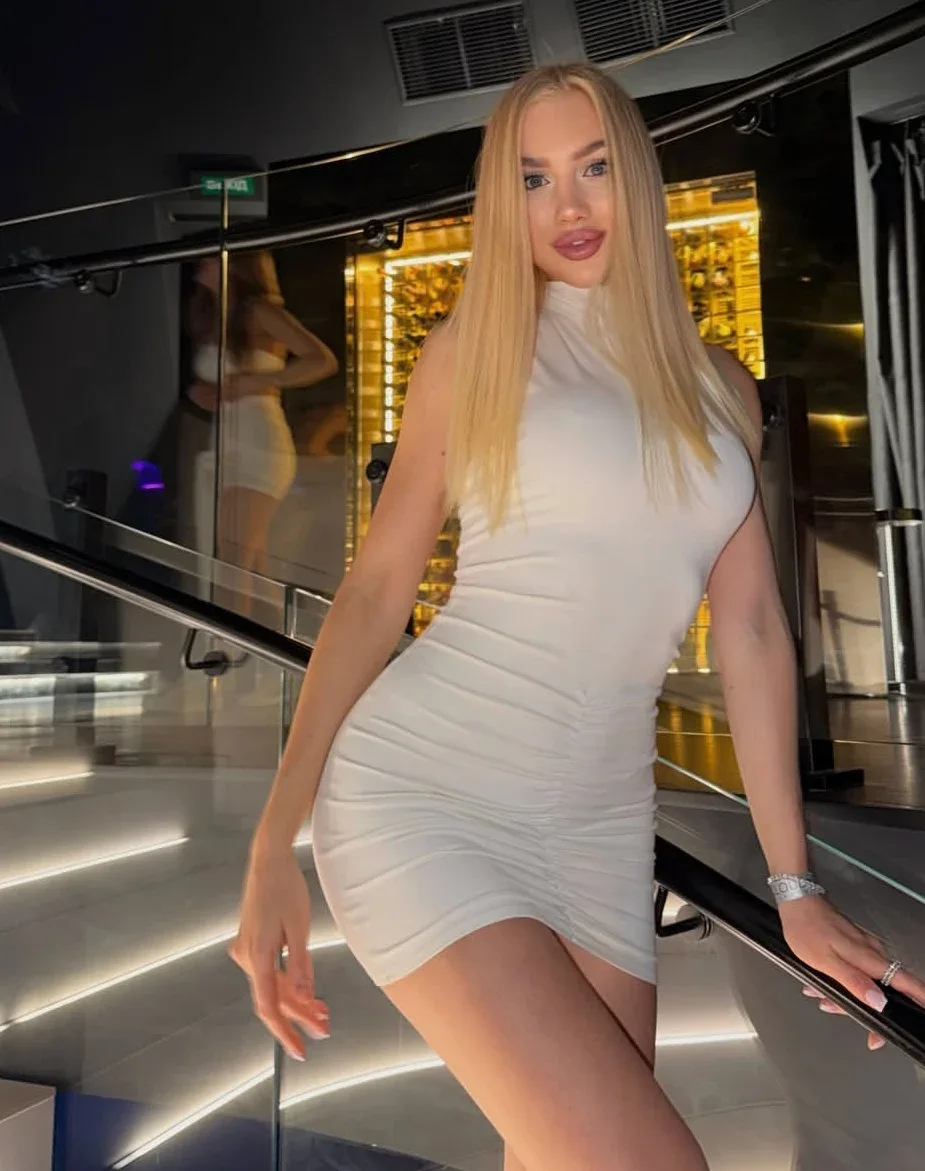 Гракиела фото 7 - Гонконг, 28 лет, фигуристая, other, 170 см, 54 кг, грудь C