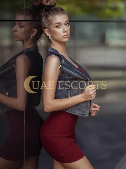 Dairine photo 2 in Oxford: 22 years old, european, slim, brown hair, 171 cm, 52 kg, Medium bust