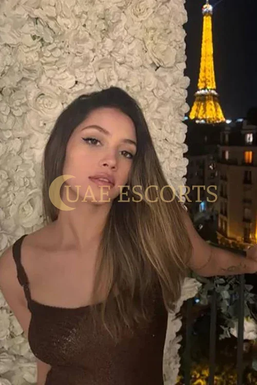 Daldis photo 7 in Marseille: 25 years old, slim, brunette, 160 cm, 56 kg, Large bust