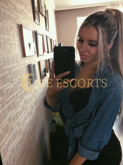 Dalla photo 6 in Southampton: 31 years old, regular, blonde hair, 168 cm, 55 kg, Large bust