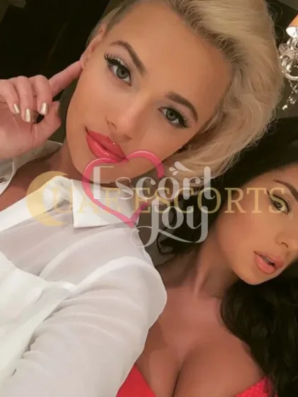 Dallilja photo 5 in Jersey: 23 years old, european, slim, black hair, 169 cm, 55 kg, Large bust