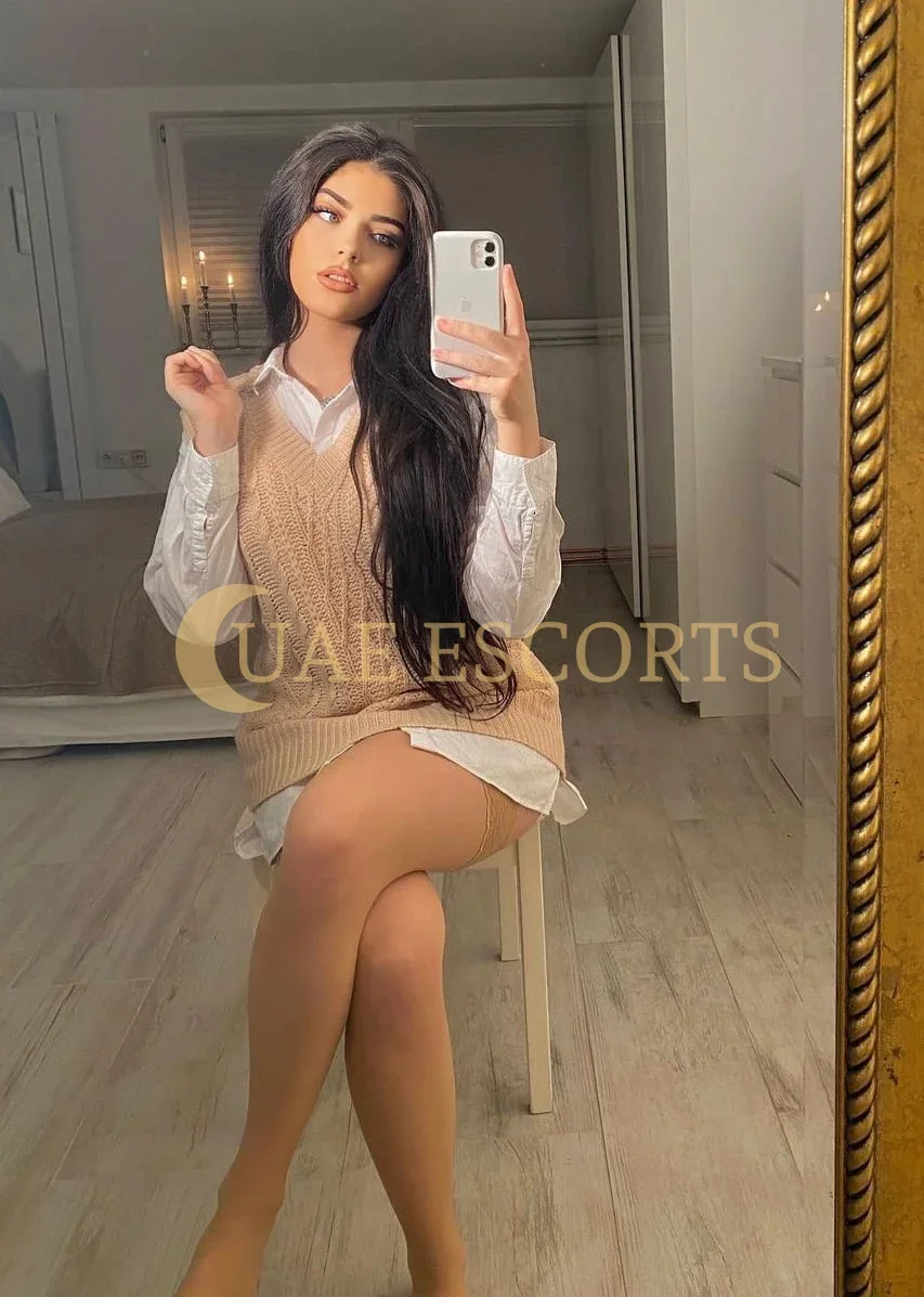Damjana photo 2 in Birmingham: 23 years old, arab, slim, black hair, 168 cm, 55 kg, Medium bust