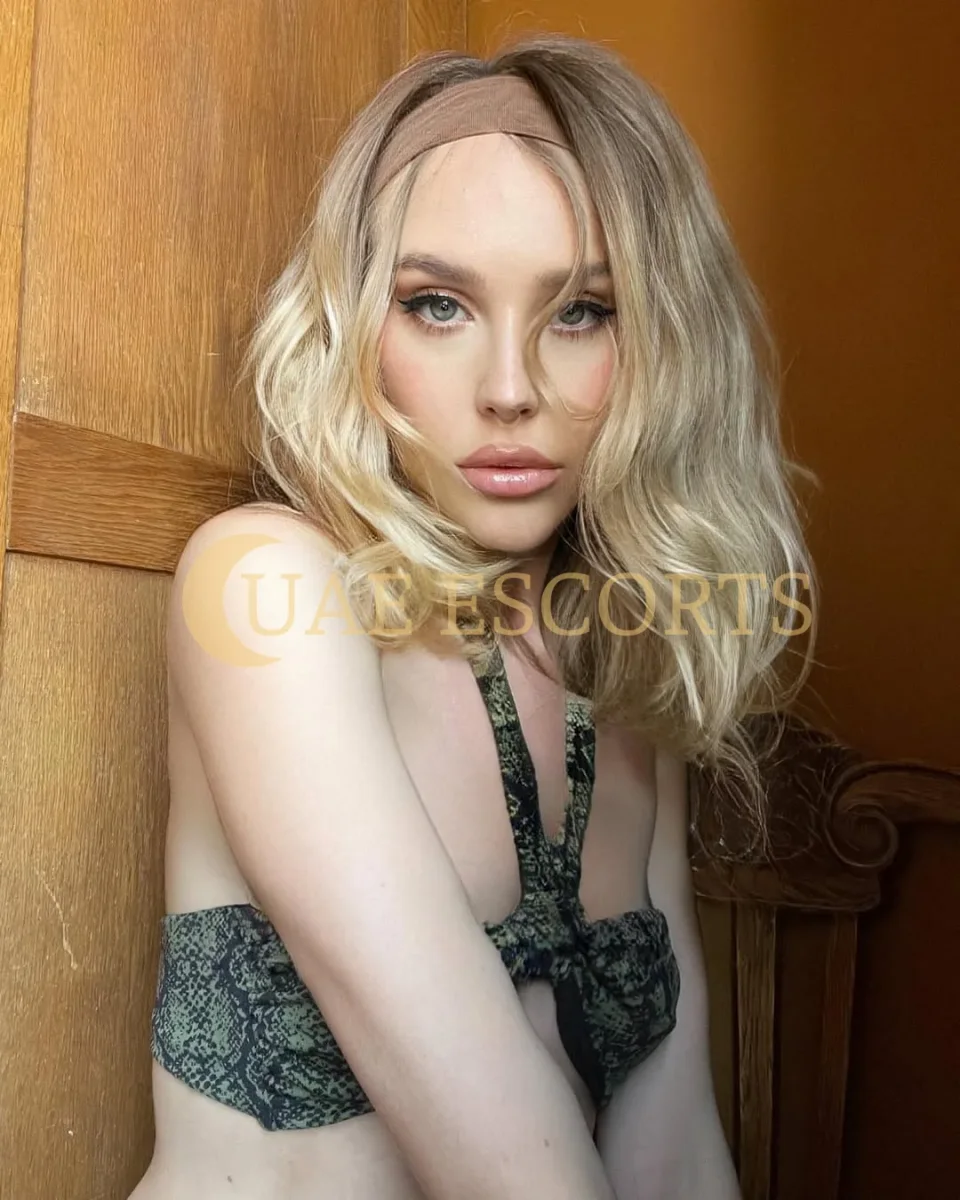Danique photo 4 in The Hague: 22 years old, european, slim, blonde hair, 168 cm, 53 kg, Medium bust