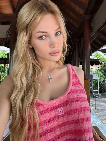 Ada photo 1 in Hong Kong: 24 years old, slim, blonde hair, 171 cm, 53 kg, B bust
