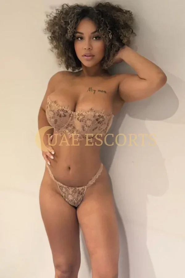 Димитрина фото 3 - Paris, 25 лет, европейская, regular, брюнетка, 165 см, 50 кг, грудь Large