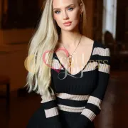 Dorey photo 2 in Buckinghamshire: 30 years old, european, regular, blonde hair, 168 cm, 63 kg, Large bust