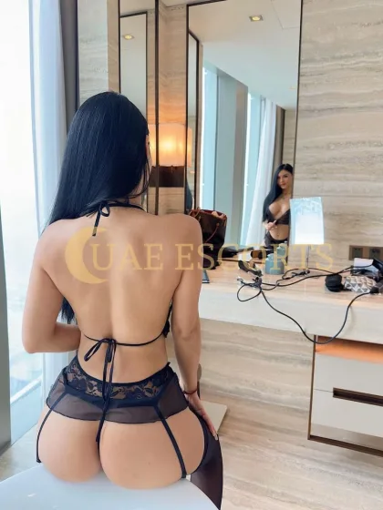 Dorothe photo 5 in Mulhouse: 25 years old, arab, curvy, black hair, 165 cm, 50 kg, Large bust