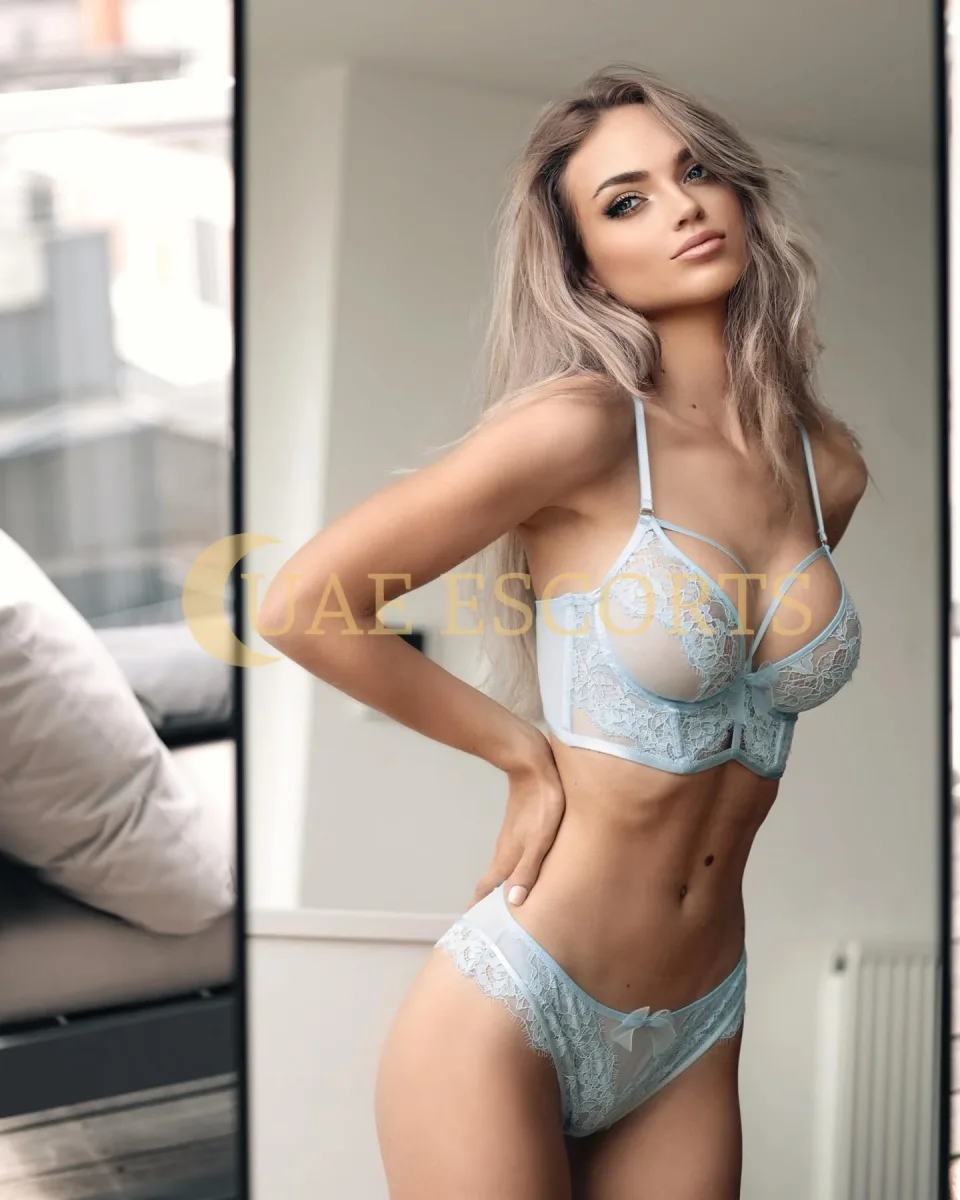 Drauma photo 4 in Tilburg: 31 years old, asian, regular, blonde hair, 161 cm, 56 kg, Large bust