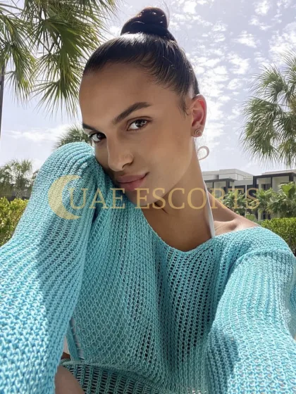Drenka photo 6 in Avignon: 25 years old, skinny, black hair, 161 cm, 58 kg, Large bust