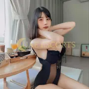 Einbjorg photo 2 in Watford: 23 years old, asian, slim, black hair, 155 cm, 50 kg, Large bust