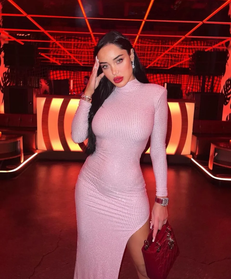 Ada photo 7 in Bangkok: 23 years old, arab, curvy, black hair, 171 cm, 53 kg, C bust