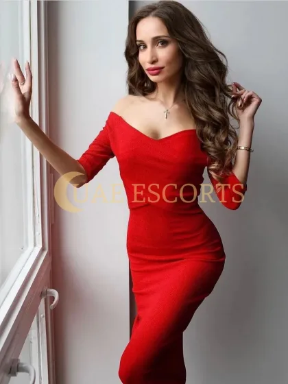 Eline photo 3 in Paris: 24 years old, arab, slim, brown hair, 170 cm, 51 kg, Medium bust