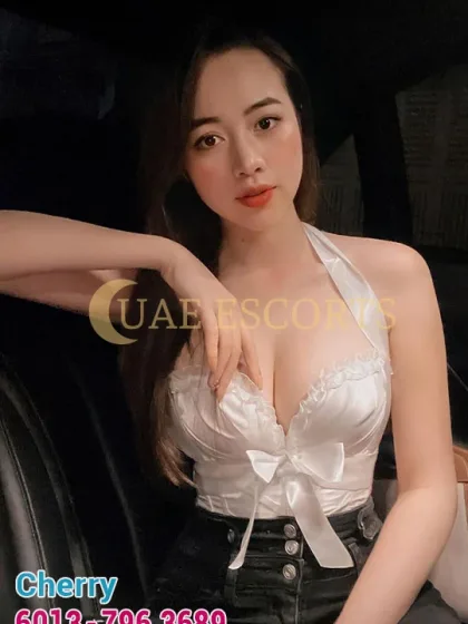 Elizaveta photo 1 in Saint-Brieuc: 25 years old, asian, curvy, black hair, 160 cm, 47 kg, Large bust