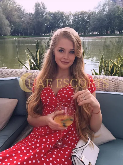 Eloah photo 6 in London: 21 years old, european, slim, blonde hair, 168 cm, 53 kg, Medium bust