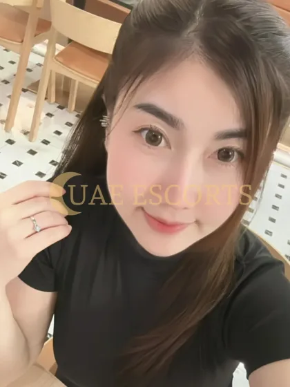 Eneka photo 4 in Mannheim: 25 years old, slim, black hair, 163 cm, 38 kg, Large bust