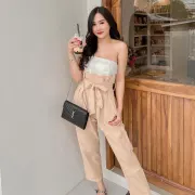 Astrid photo 4 in Bangkok: 25 years old, slim, black hair, 167 cm, 50 kg, C bust