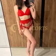 Eugenie photo 5 in Lille: 23 years old, slim, black hair, 168 cm, 59 kg, Small bust