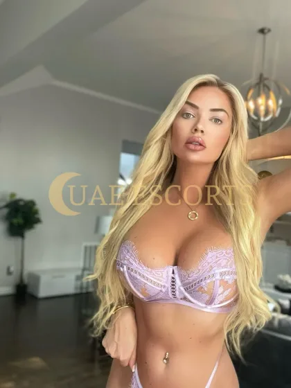 Evangelia photo 2 in Utrecht: 26 years old, european, slim, blonde hair, 167 cm, 54 kg, Large bust