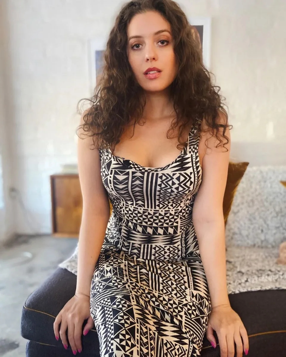 Anabel photo 5 in Bangkok: 27 years old, regular, black hair, 166 cm, 54 kg, C bust