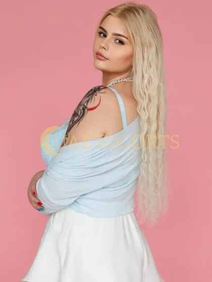 Eyfridur photo 5 in Lyon: 22 years old, european, slim, blonde hair, 179 cm, 65 kg, Large bust