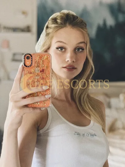 Эигло фото 5 - Paris, 22 года, стройная, блондинка, 171 см, 53 кг, грудь Medium