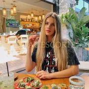 Fabia photo 10 in Ulm: 30 years old, latina, regular, blonde hair, 168 cm, 63 kg, Large bust