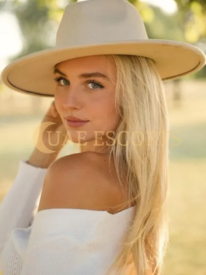 Februn photo 6 in Bamberg: 24 years old, european, slim, blonde hair, 168 cm, 53 kg, Medium bust