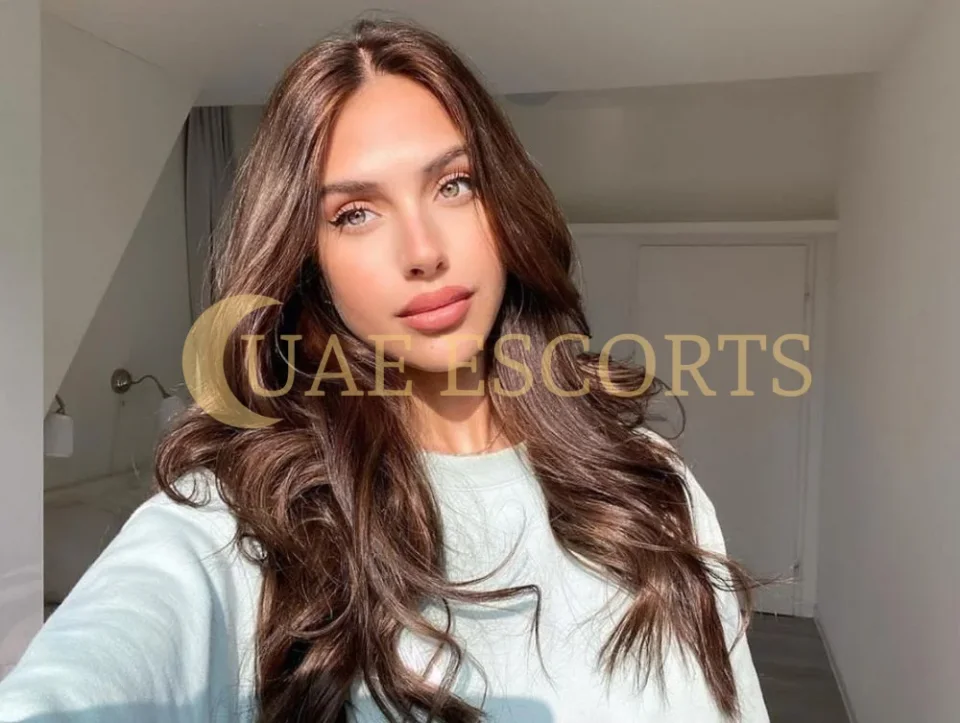 Фелин фото 1 - Ulm, 22 года, европейская, стройная, шатенка, 170 см, 53 кг, грудь Medium