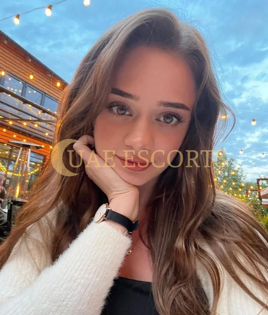 Фелиза фото 3 - Deventer, 20 лет, стройная, шатенка, 168 см, 53 кг, грудь Medium