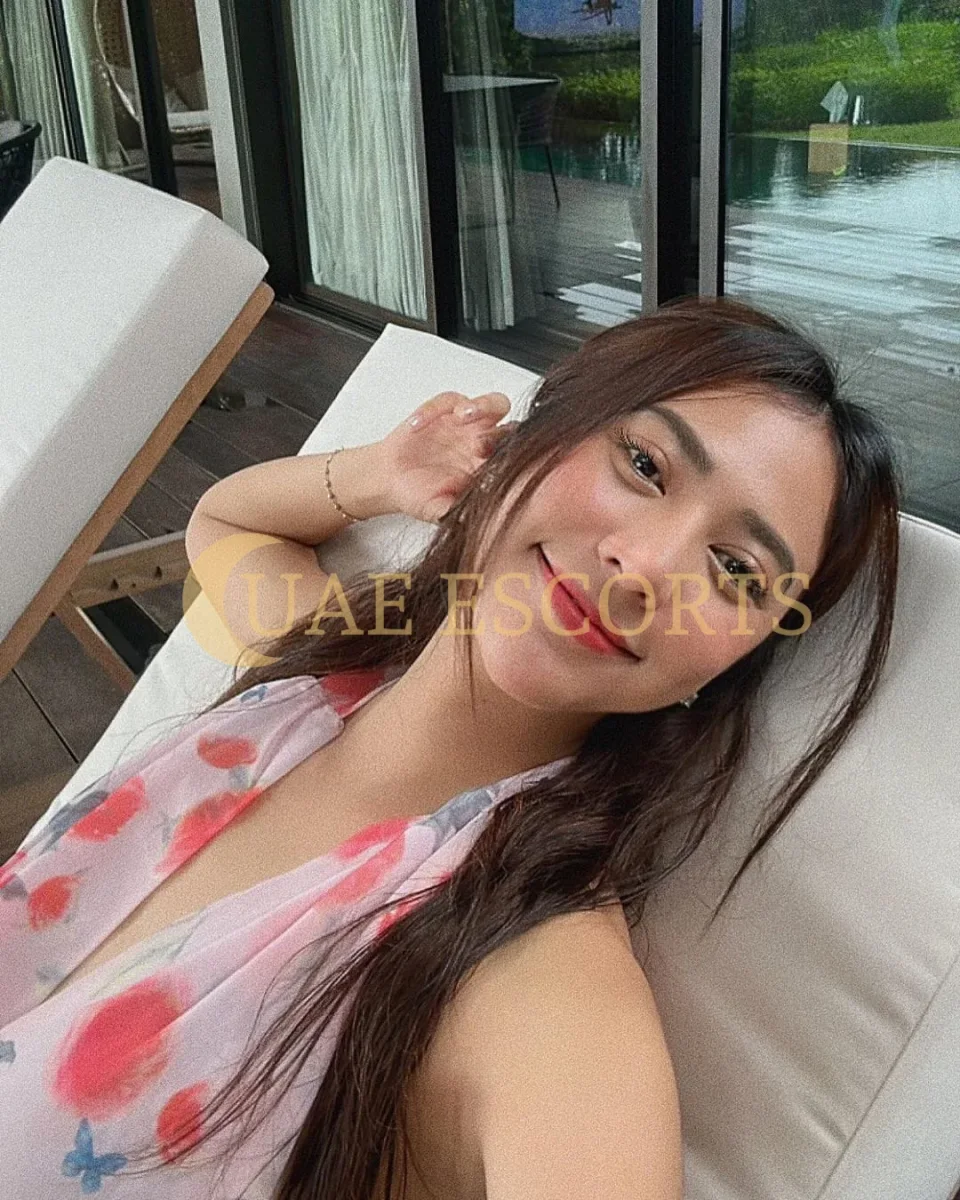 Fiamma photo 1 in Bath: 26 years old, asian, regular, black hair, 165 cm, 51 kg, Large bust