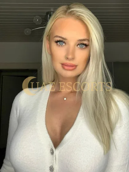 Fidelma photo 2 in Bamberg: 22 years old, regular, blonde hair, 170 cm, 56 kg, Large bust