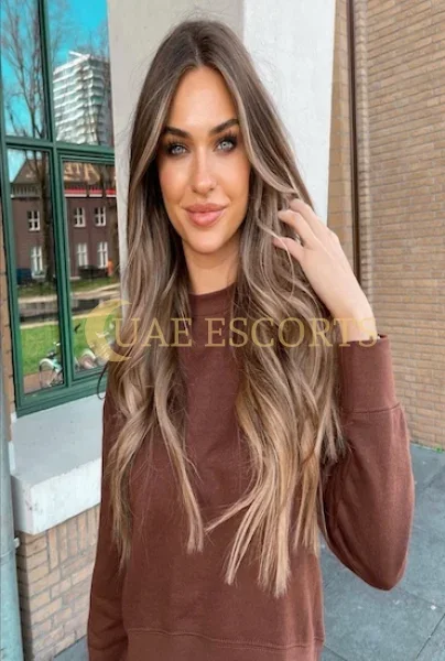 Флоареа фото 1 - Manchester, 27 лет, стройная, блондинка, 171 см, 54 кг, грудь Medium
