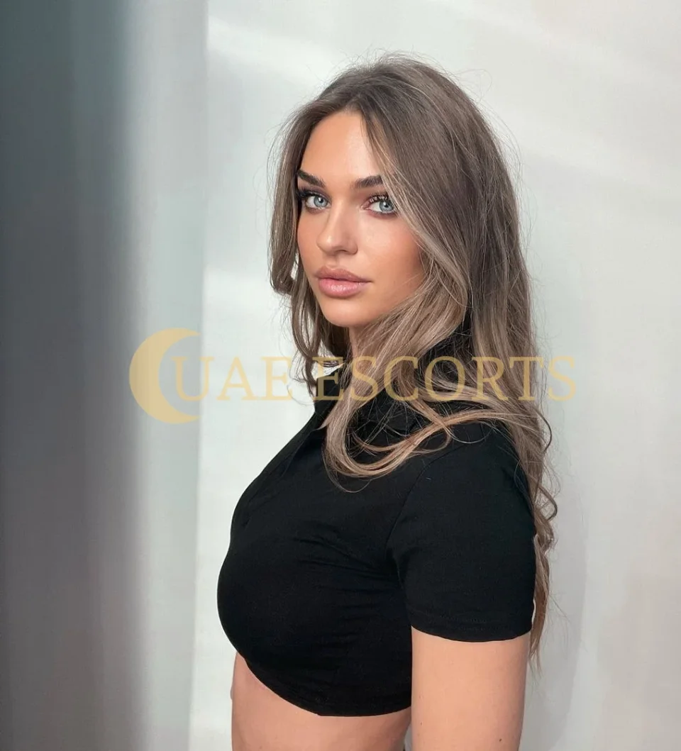 Флоареа фото 3 - Manchester, 27 лет, стройная, блондинка, 171 см, 54 кг, грудь Medium