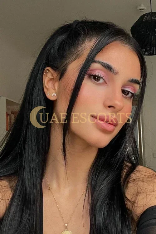 Florine photo 5 in Dijon: 26 years old, slim, black hair, 169 cm, 55 kg, Medium bust