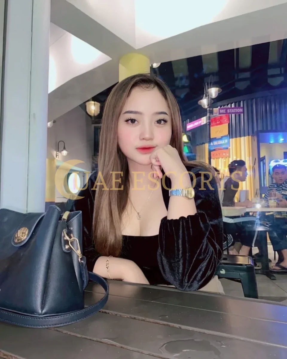 Фортуната фото 1 - Dortmund, 23 года, азиатская, стройная, рыжие волосы, 160 см, 50 кг, грудь Medium