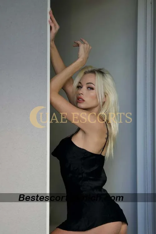 Fridmey photo 4 in Leicester: 27 years old, slim, blonde hair, 172 cm, 55 kg, Large bust