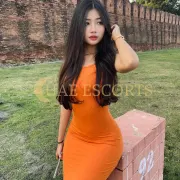Гала фото 6 - Karlsruhe, 25 лет, азиатская, стройная, черные волосы, 165 см, 42 кг, грудь Medium