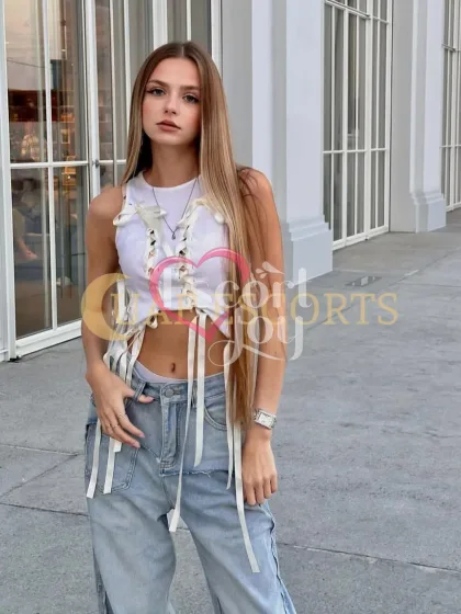 Galia photo 6 in Avignon: 24 years old, regular, blonde hair, 170 cm, 50 kg, Medium bust