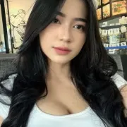 Kelsie photo 3 in Doha: 22 years old, asian, slim, black hair, 155 cm, 45 kg, B bust