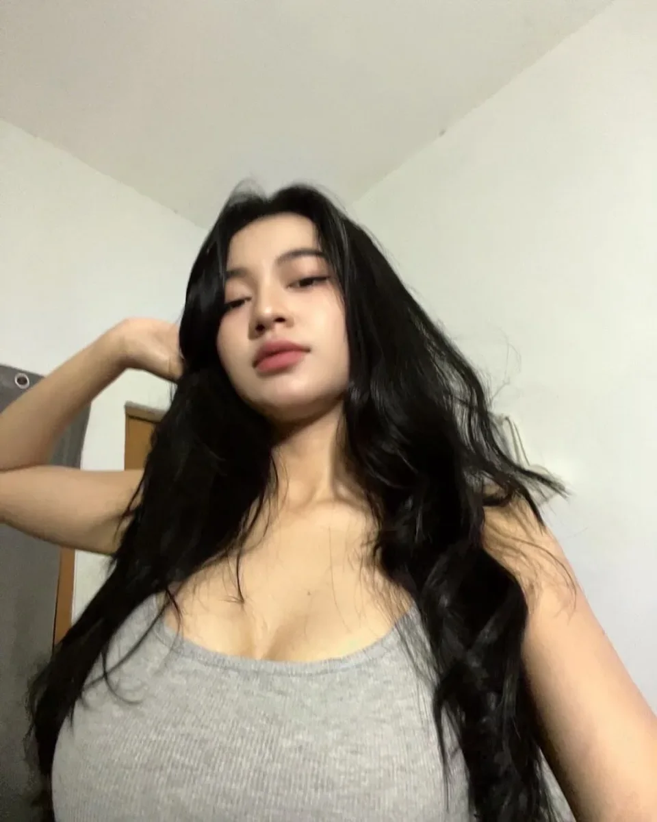 Kelsie photo 4 in Doha: 22 years old, asian, slim, black hair, 155 cm, 45 kg, B bust