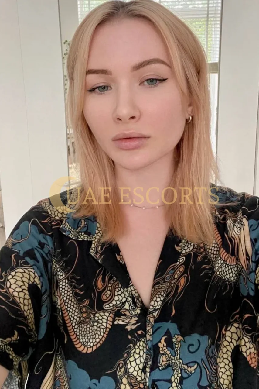 Groa photo 4 in Birmingham: 26 years old, european, slim, brown hair, 154 cm, 45 kg, Medium bust
