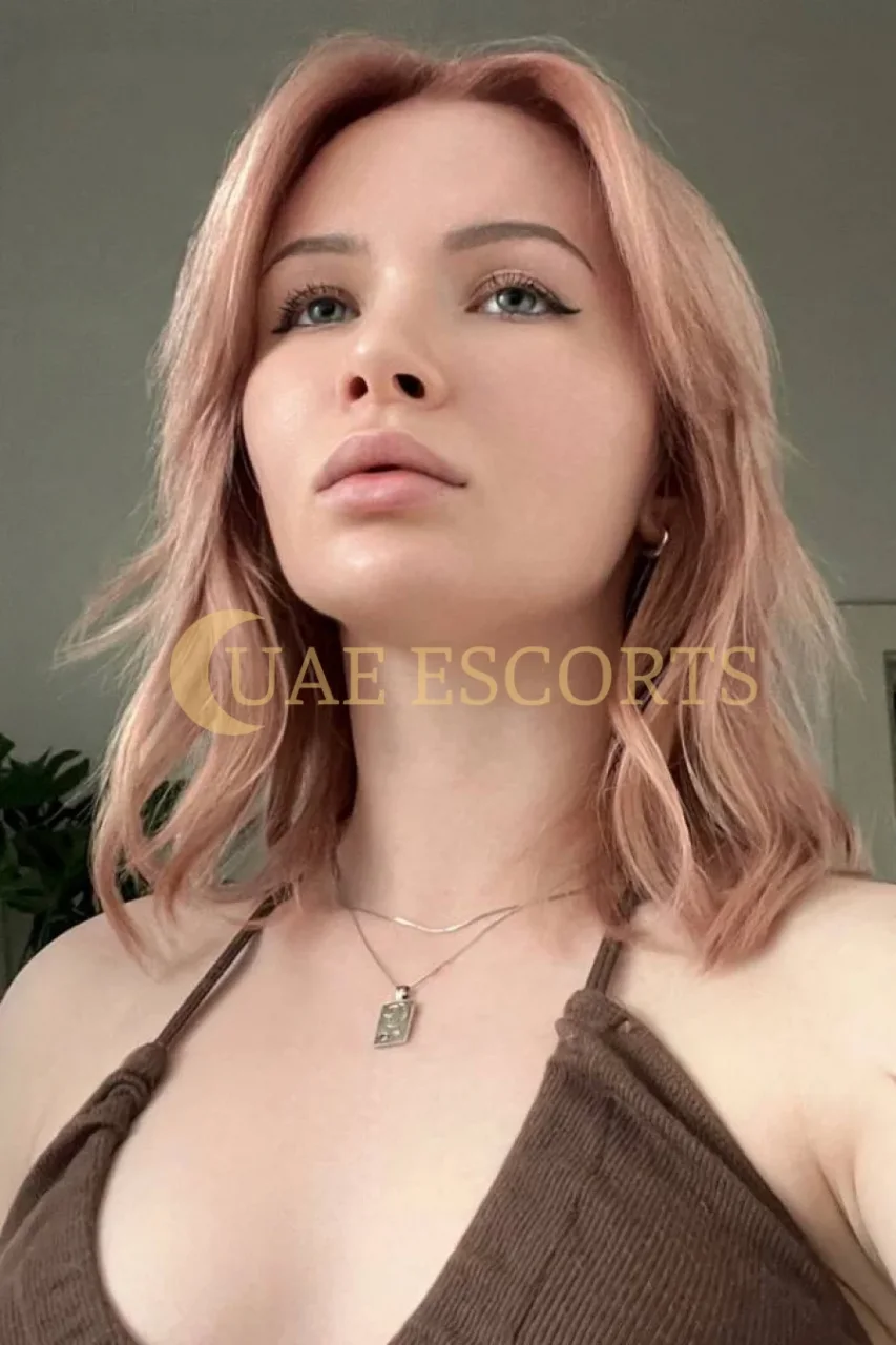 Groa photo 5 in Birmingham: 26 years old, european, slim, brown hair, 154 cm, 45 kg, Medium bust