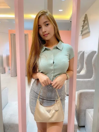 Nyah photo 2 in Doha: 25 years old, asian, slim, black hair, 162 cm, 52 kg, C bust