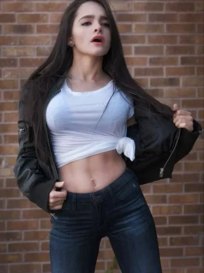 Kavon photo 1 in Doha: 25 years old, asian, regular, blonde hair, 167 cm, 60 kg, B bust