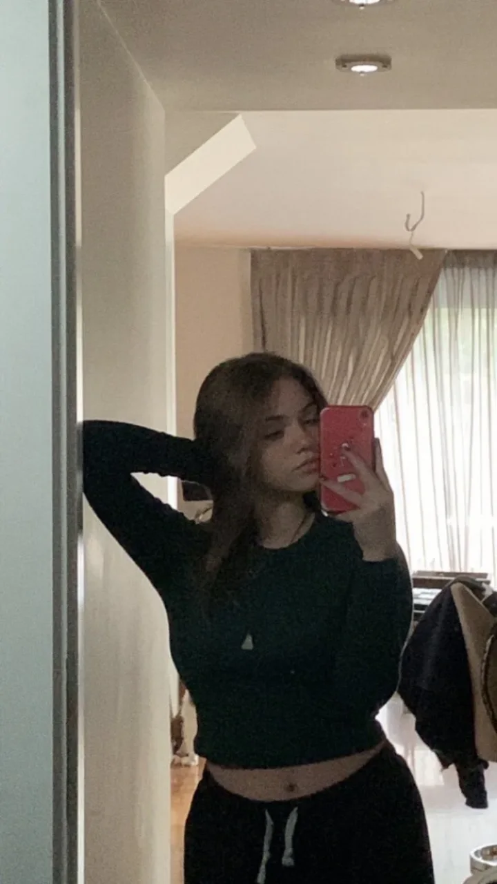 Elisabeth photo 4 in Doha: 27 years old, asian, regular, black hair, 172 cm, 68 kg, B bust