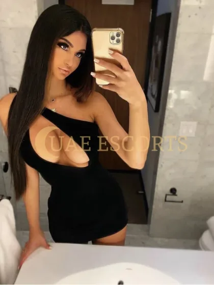 Hlin photo 5 in Utrecht: 25 years old, european, regular, black hair, 172 cm, 56 kg, Medium bust