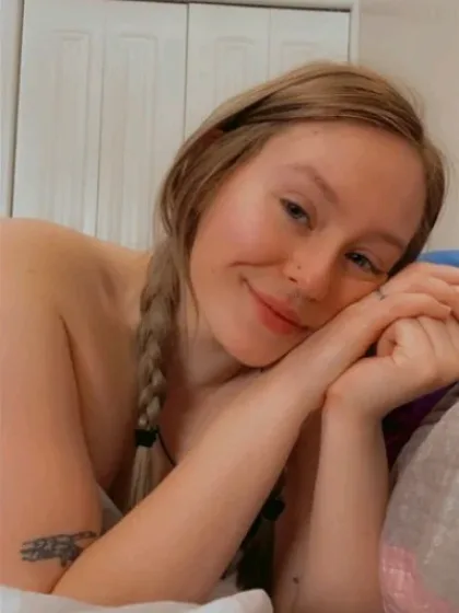 Eleanora photo 2 in Doha: 29 years old, european, regular, blonde hair, 155 cm, 54 kg, B bust